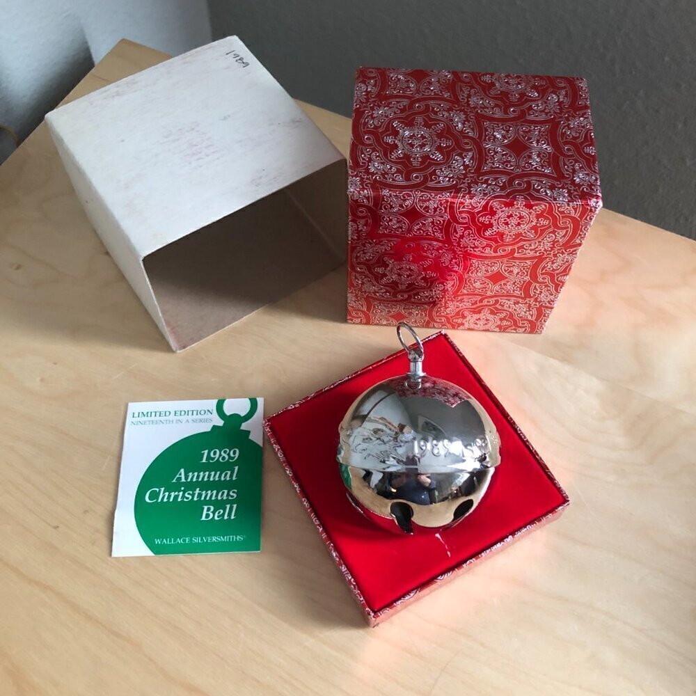 1989 Wallace Silversmiths Silver Sleigh Bell - 19th Annual Limited Edition